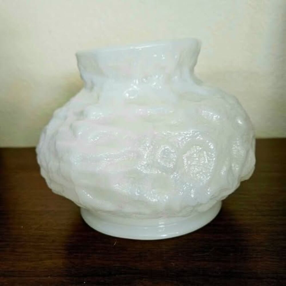 Vintage Westmoreland Paneled White Milk Glass 5.5" Wide Vase